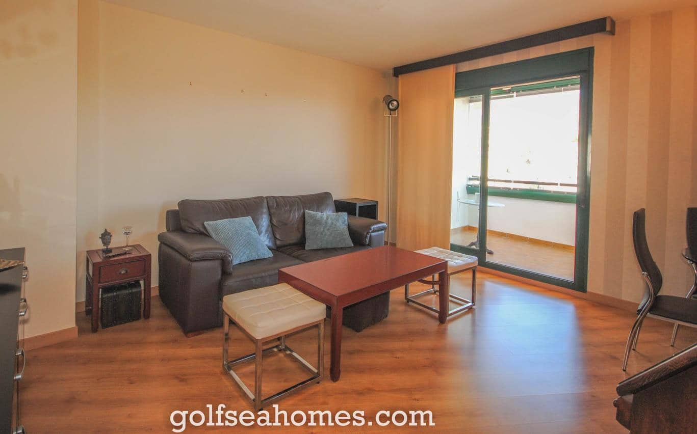 1 quarto Apartamento para arrendar em Torrequebrada com piscina garagem - 850 € (Ref: 9521070)
