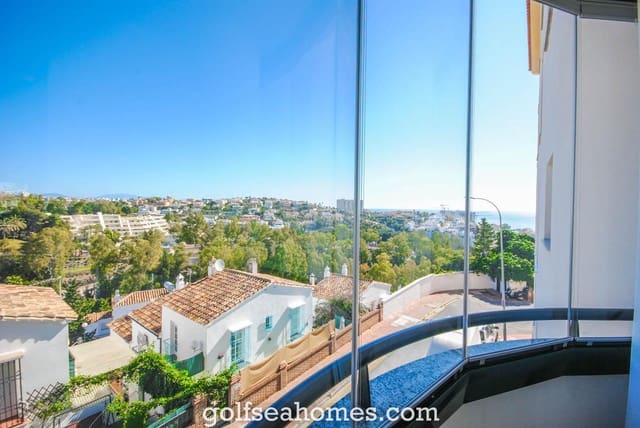 1 quarto Apartamento para arrendar em Nueva Torrequebrada, Benalmádena com piscina garagem - 850 € (Ref: 9521070)