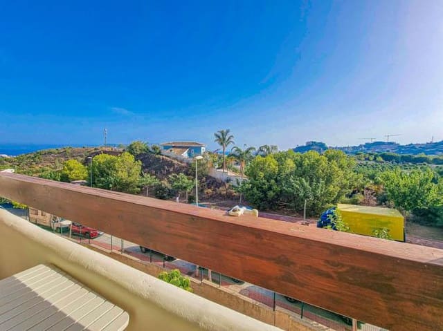 2 makuuhuone Asunto myytävänä paikassa Torrequebrada, Benalmádena mukana uima-altaan 
autotalli - 330 000 € (Ref: 9573693)