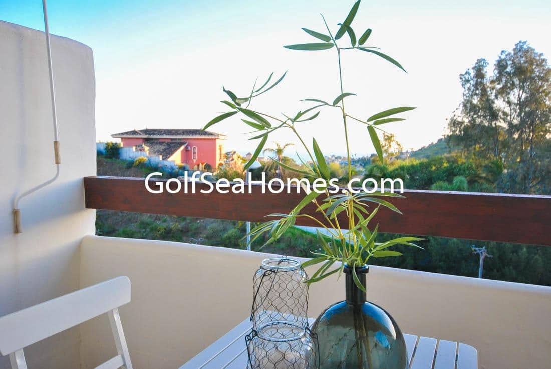 2 makuuhuone Asunto myytävänä paikassa Torrequebrada mukana uima-altaan 
autotalli - 350 000 € (Ref: 9573693)