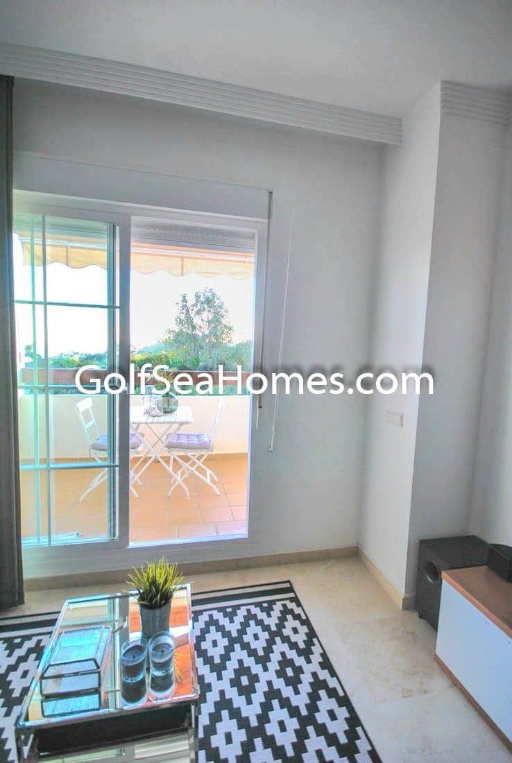 2 makuuhuone Asunto myytävänä paikassa Torrequebrada mukana uima-altaan 
autotalli - 350 000 € (Ref: 9573693)