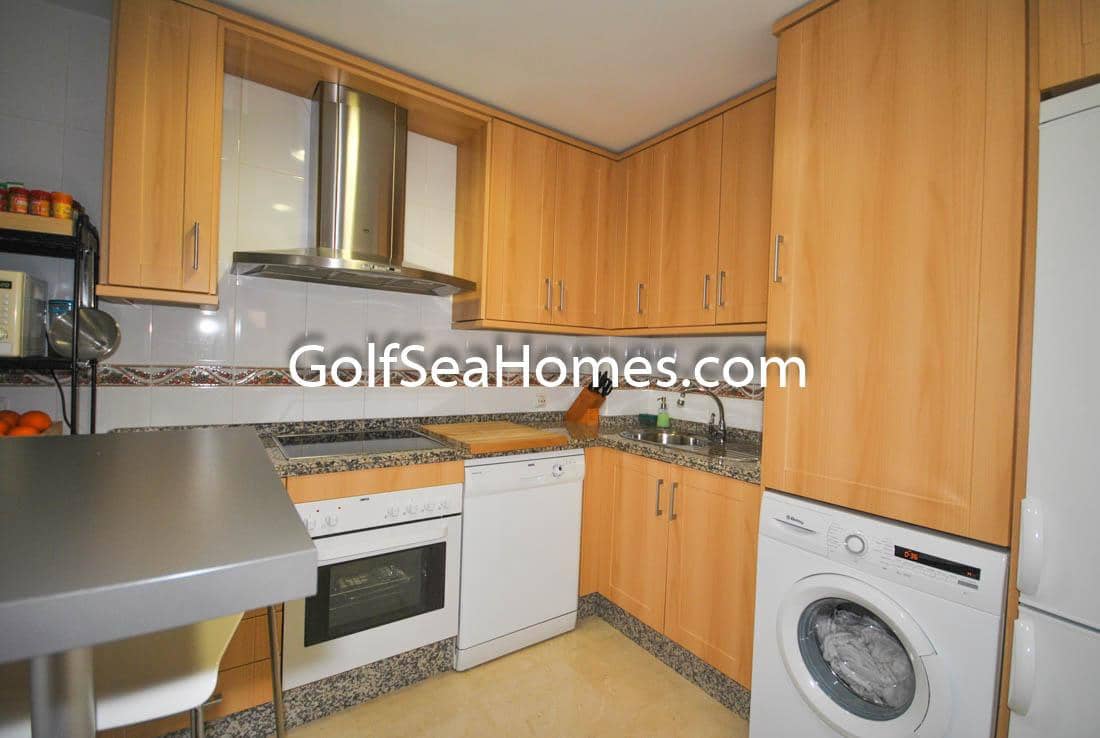 2 makuuhuone Asunto myytävänä paikassa Torrequebrada mukana uima-altaan 
autotalli - 350 000 € (Ref: 9573693)