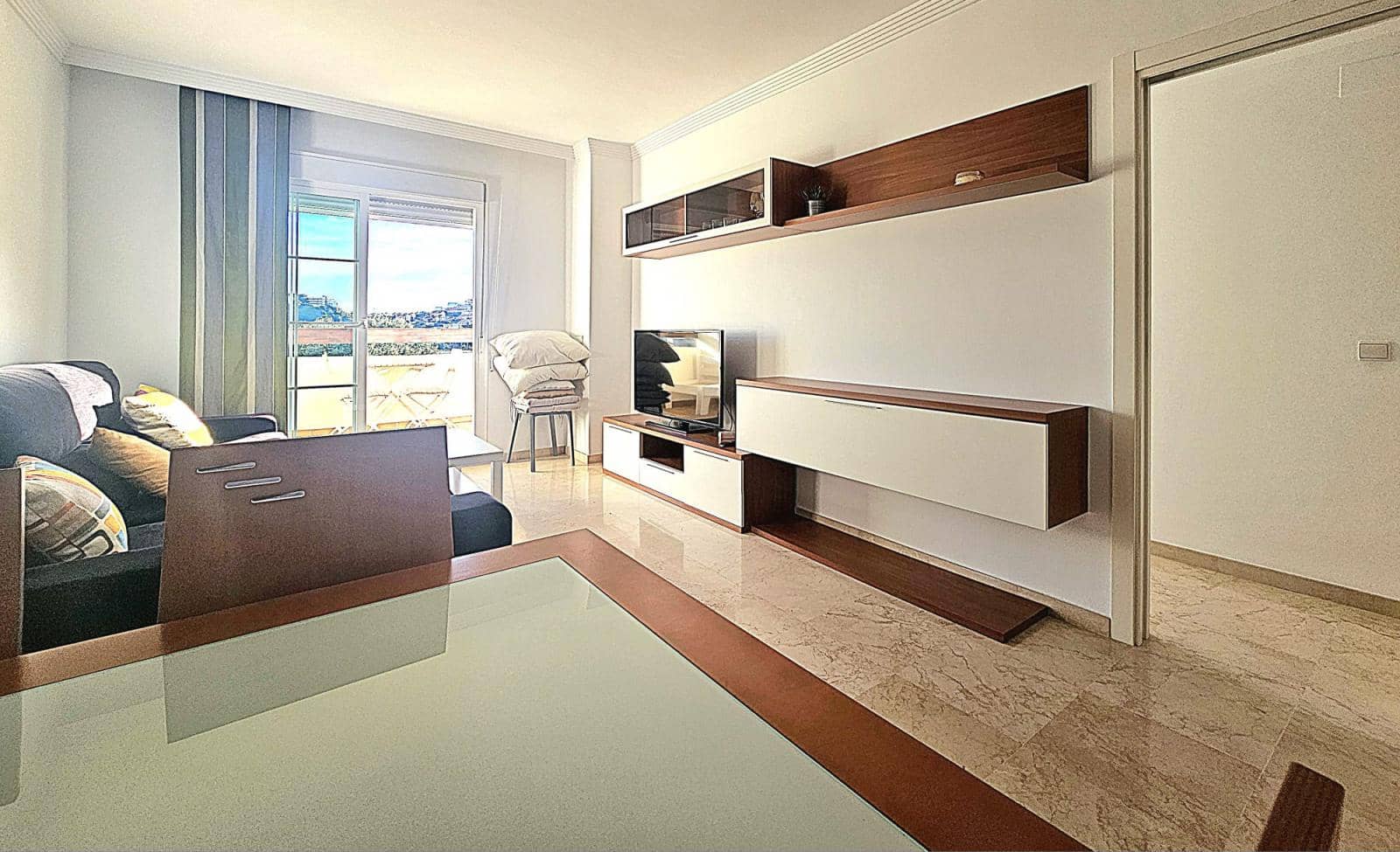 2 makuuhuone Asunto myytävänä paikassa Torrequebrada mukana uima-altaan 
autotalli - 350 000 € (Ref: 9573693)