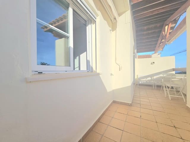 2 makuuhuone Asunto myytävänä paikassa Torrequebrada, Benalmádena mukana uima-altaan 
autotalli - 330 000 € (Ref: 9573693)