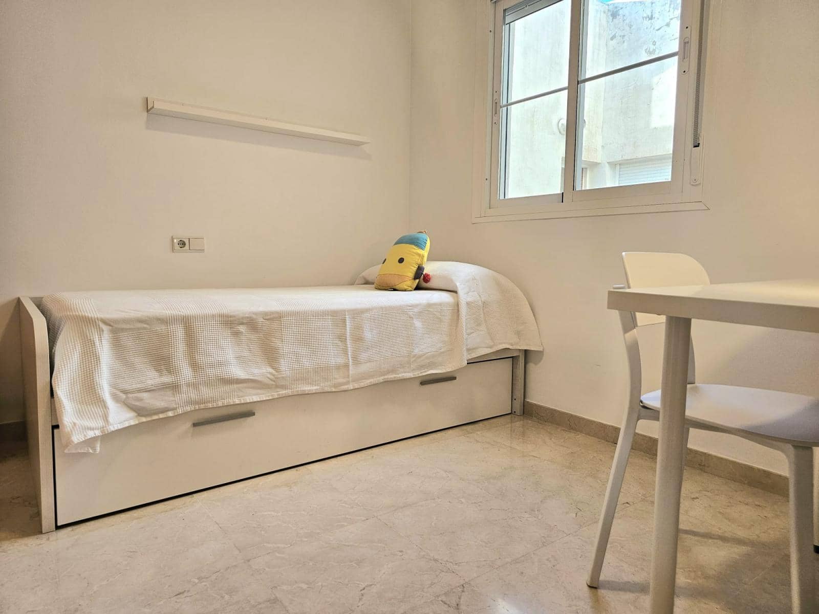 2 makuuhuone Asunto myytävänä paikassa Torrequebrada mukana uima-altaan 
autotalli - 350 000 € (Ref: 9573693)