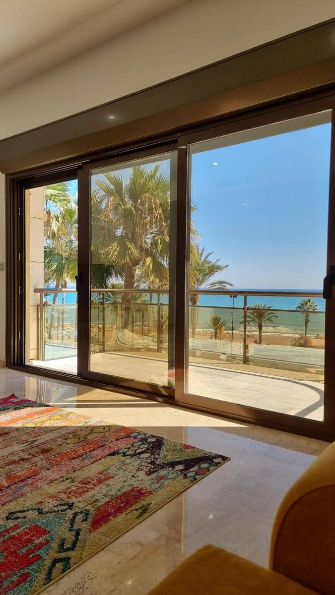 Apartamento de 4 habitaciones en Torremolinos en alquiler con piscina garaje - 3.000 € (Ref: 9573694)