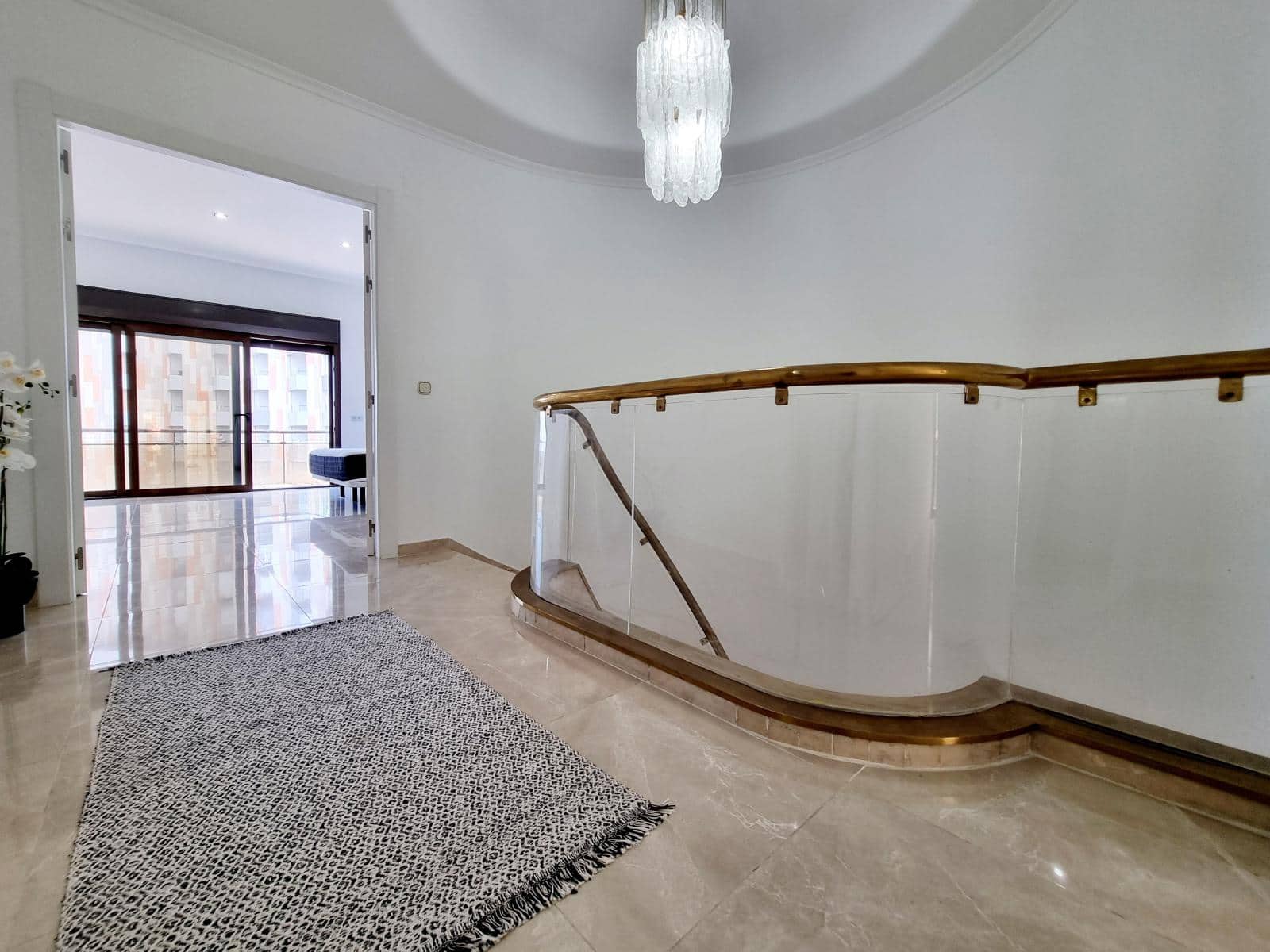 Apartamento de 4 habitaciones en Torremolinos en alquiler con piscina garaje - 3.000 € (Ref: 9573694)