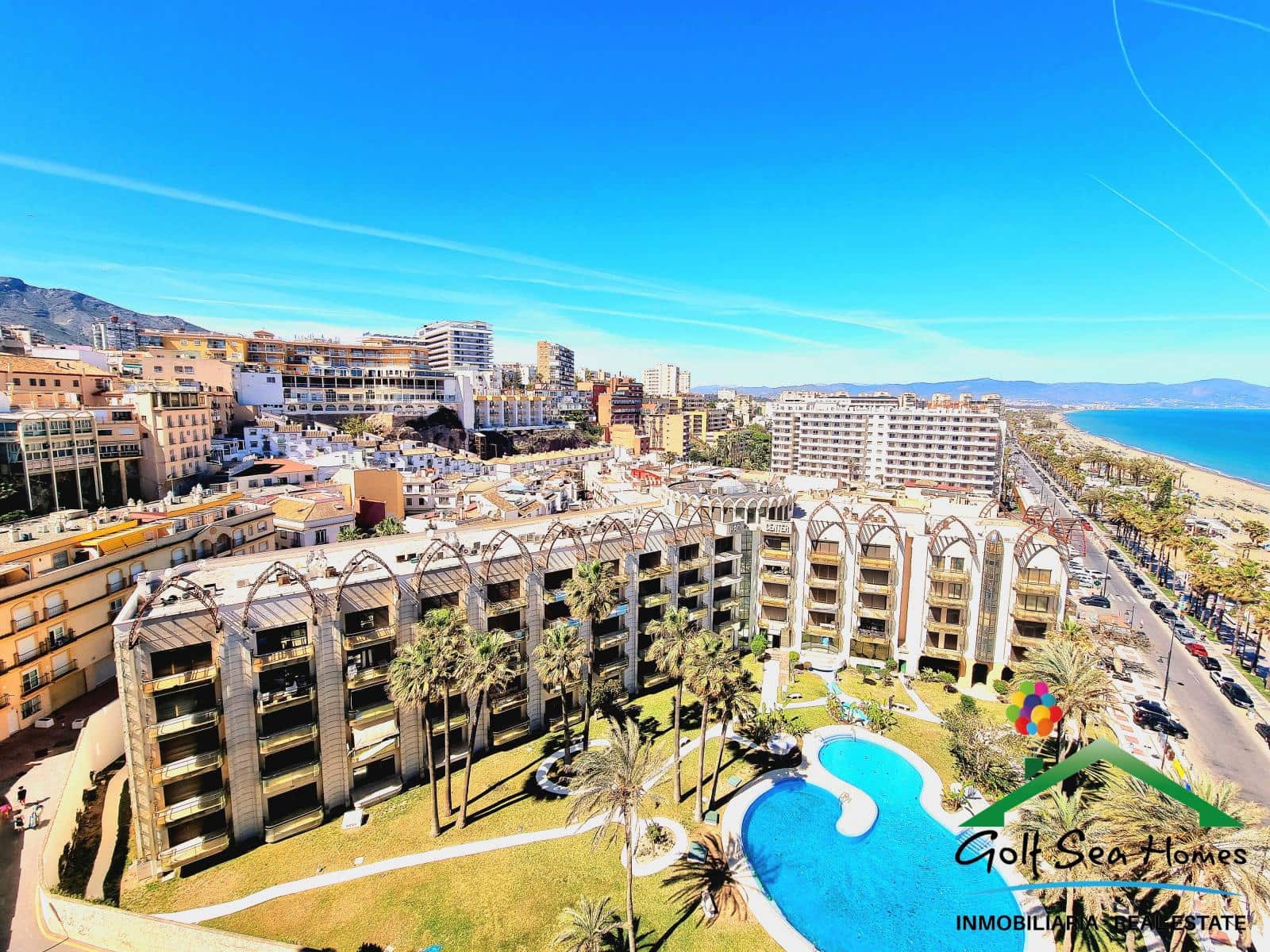 Apartamento de 4 habitaciones en Torremolinos en alquiler con piscina garaje - 3.000 € (Ref: 9573694)