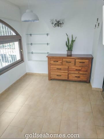 3 camera da letto Villetta Bifamiliare da affittare in Mijas Costa, Mijas con piscina garage - 2.000 € (Rif: 9573695)