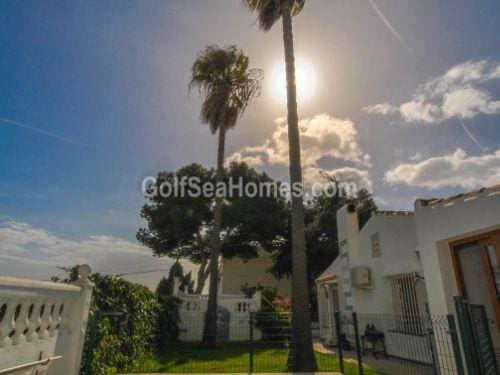 3 camera da letto Villetta Bifamiliare da affittare in Mijas Costa con piscina garage - 2.000 € (Rif: 9573695)