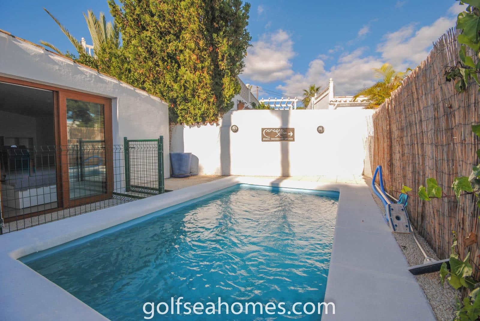 3 camera da letto Villetta Bifamiliare da affittare in Mijas Costa con piscina garage - 2.000 € (Rif: 9573695)