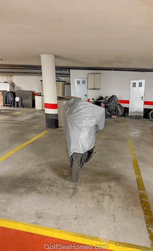 2 bedroom Flat for rent in Benalmadena with pool garage - € 1,300 (Ref: 9694199)