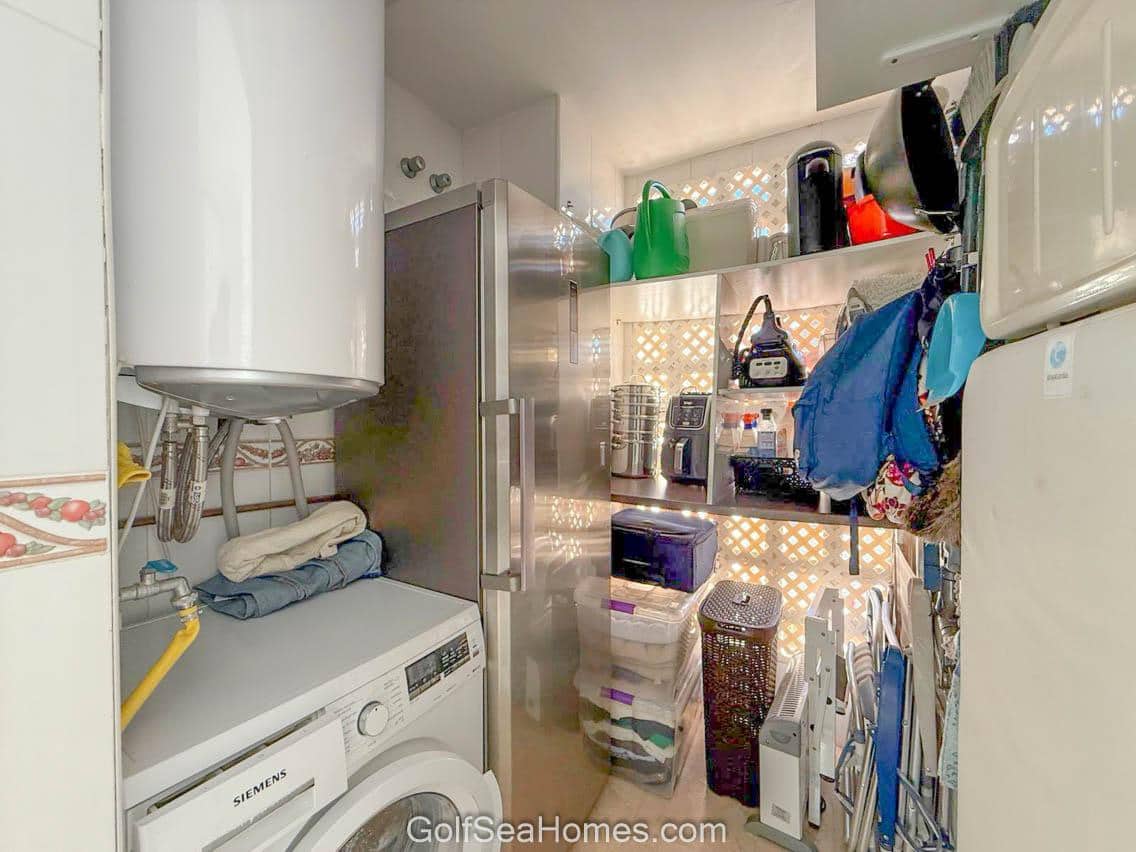 2 bedroom Flat for rent in Benalmadena with pool garage - € 1,300 (Ref: 9694199)