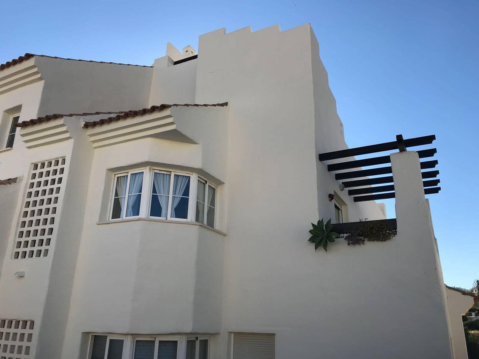 2 bedroom Flat for rent in Benalmadena with pool garage - € 1,300 (Ref: 9694199)