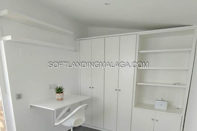 1 makuuhuone Huoneisto vuokrattavana paikassa Benalmádena pueblo, Benalmádena mukana 
autotalli - 1 100 € (Ref: 9700156)