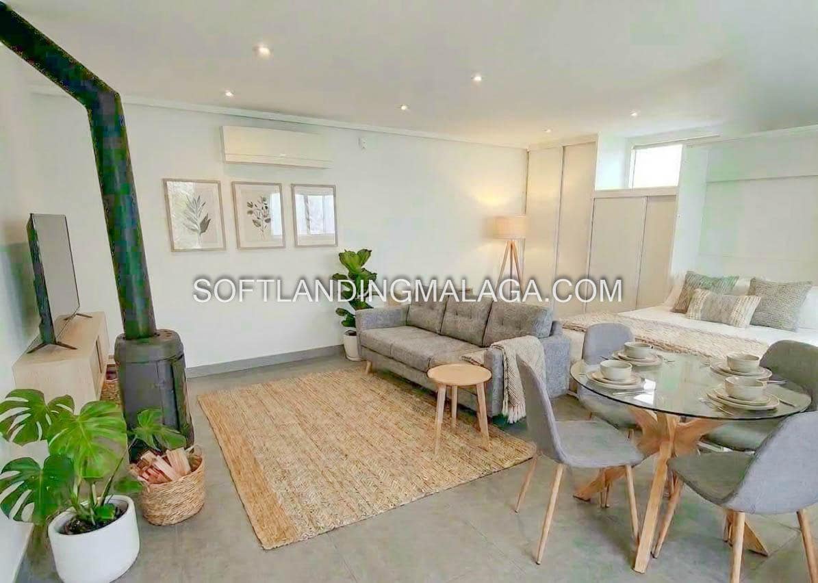 1 makuuhuone Huoneisto vuokrattavana paikassa Benalmadena mukana 
autotalli - 1 100 € (Ref: 9700156)