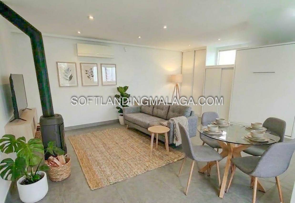 1 makuuhuone Huoneisto vuokrattavana paikassa Benalmadena mukana 
autotalli - 1 100 € (Ref: 9700156)