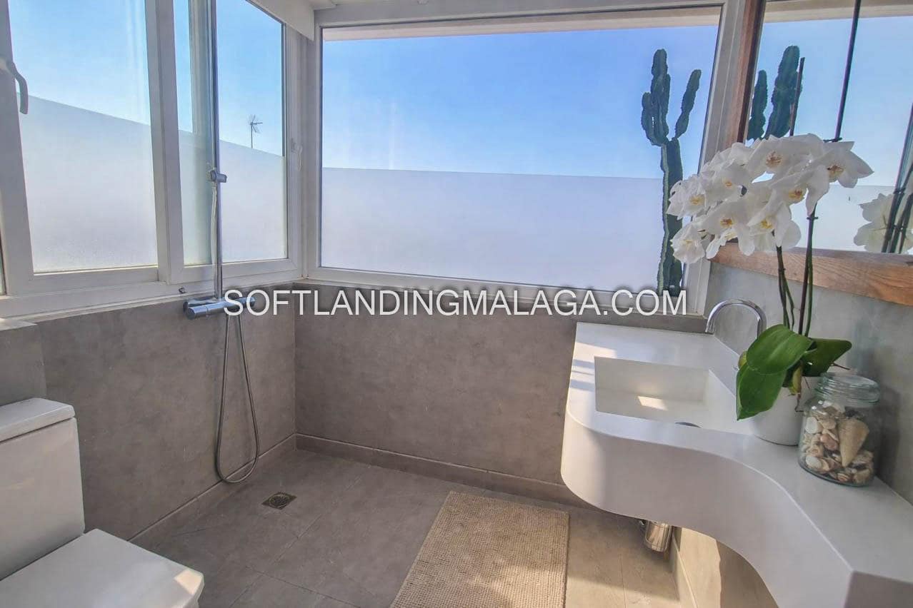 1 makuuhuone Huoneisto vuokrattavana paikassa Benalmadena mukana 
autotalli - 1 100 € (Ref: 9700156)