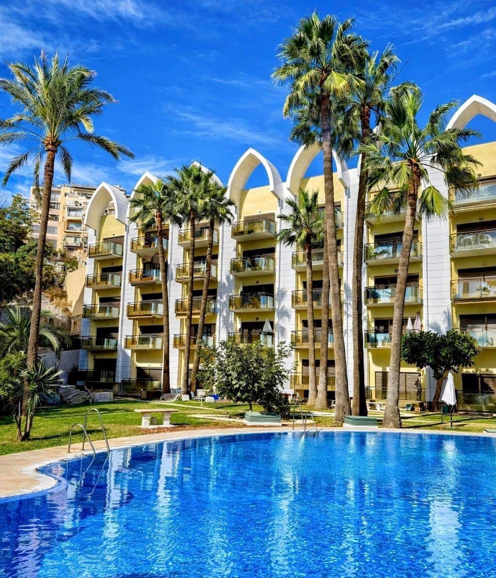 4 makuuhuone Asunto myytävänä paikassa Torremolinos mukana uima-altaan 
autotalli - 995 000 € (Ref: 9782910)