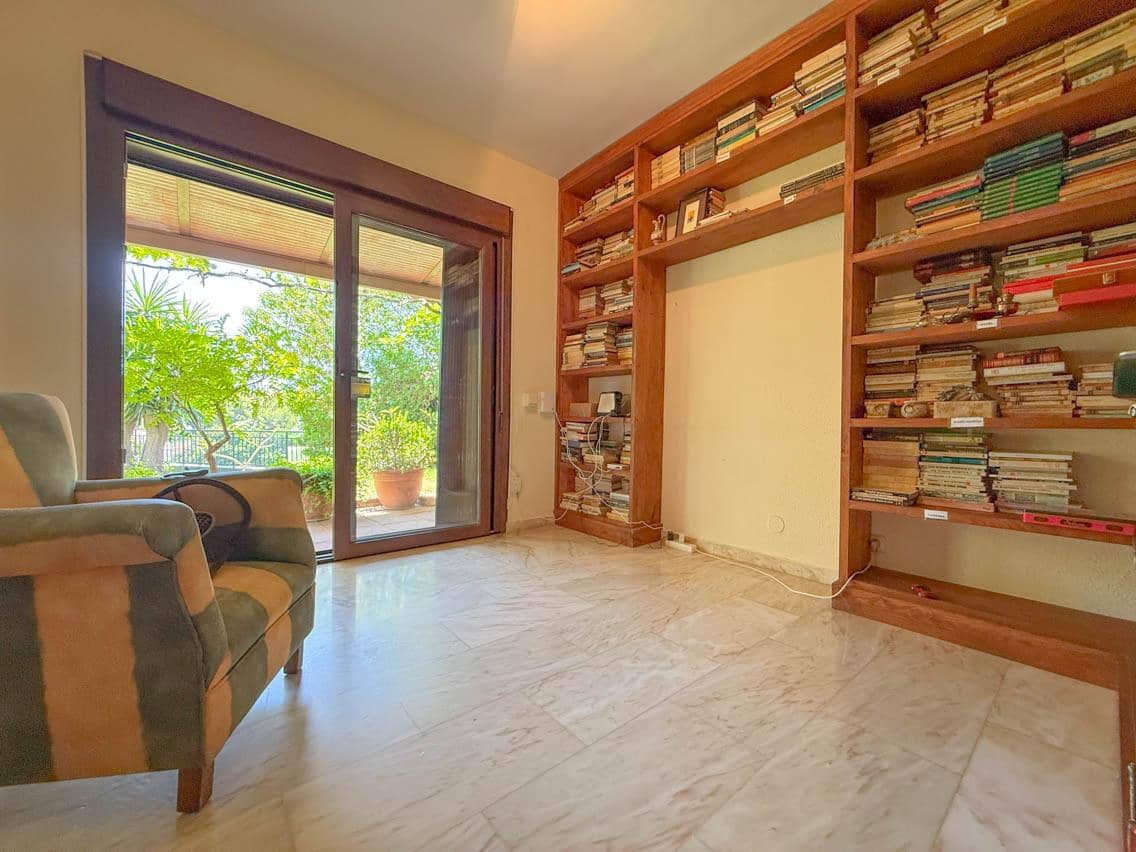 3 soverom Villa til salgs i Torremuelle med svømmebasseng garasje - € 900 000 (Ref: 9861624)