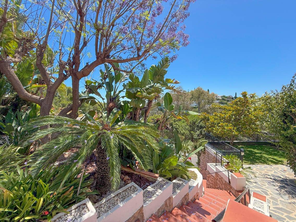 3 soverom Villa til salgs i Torremuelle med svømmebasseng garasje - € 900 000 (Ref: 9861624)