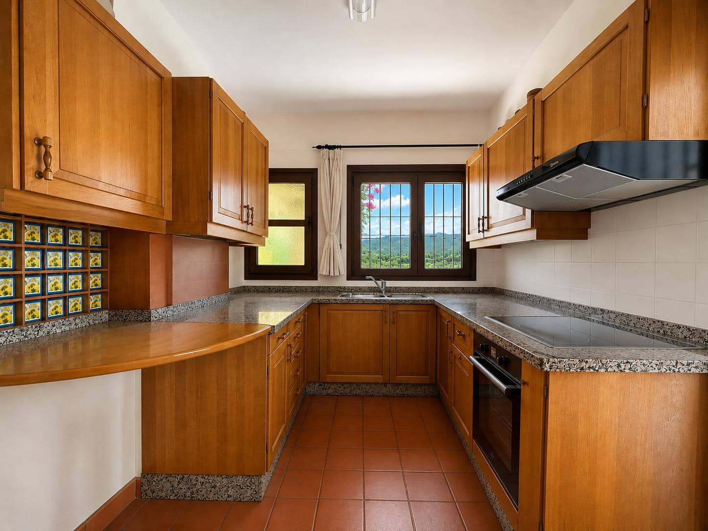 3 bedroom Villa for sale in Torremuelle with pool garage - € 900,000 (Ref: 9861624)