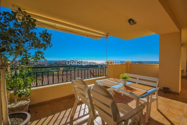 2 makuuhuone Huoneisto myytävänä paikassa Benalmadena Costa, Benalmádena mukana uima-altaan 
autotalli - 390 000 € (Ref: 9906610)