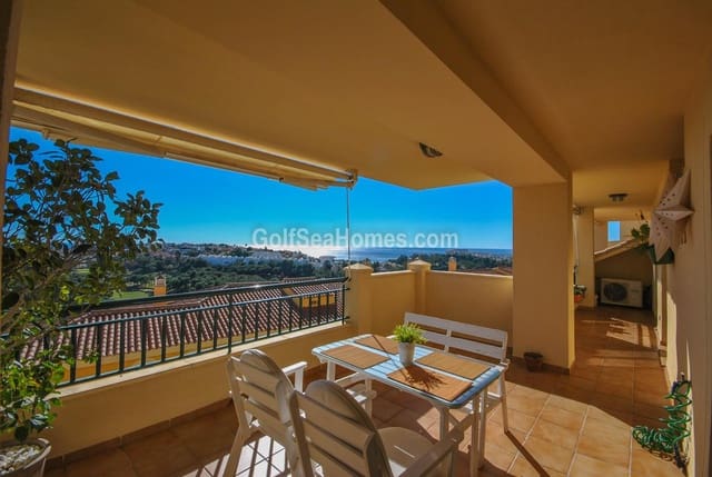 2 makuuhuone Huoneisto myytävänä paikassa Benalmadena Costa, Benalmádena mukana uima-altaan 
autotalli - 390 000 € (Ref: 9906610)