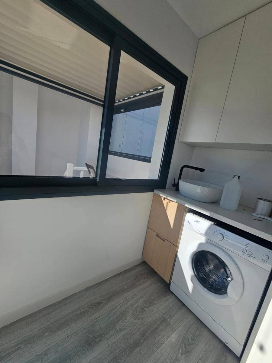 3 quarto Moradia para arrendar em Torrequebrada com piscina garagem - 2 400 € (Ref: 9937345)