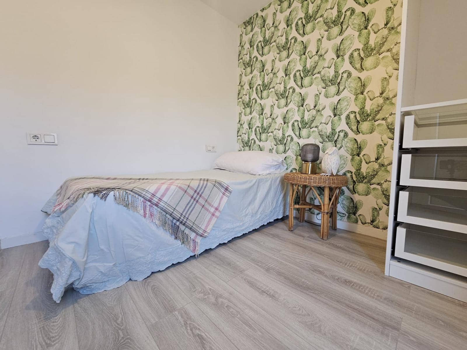 3 quarto Moradia para arrendar em Torrequebrada com piscina garagem - 2 400 € (Ref: 9937345)