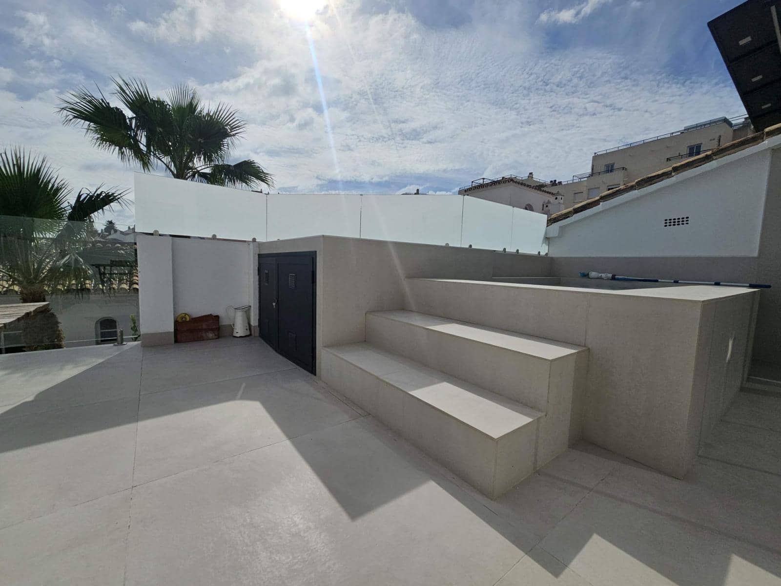 3 quarto Moradia para arrendar em Torrequebrada com piscina garagem - 2 400 € (Ref: 9937345)
