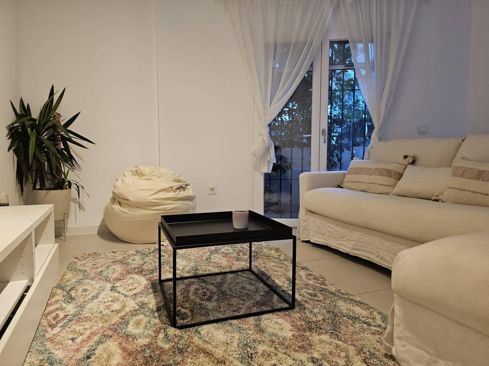 3 quarto Moradia para arrendar em Torrequebrada com piscina garagem - 2 400 € (Ref: 9937345)
