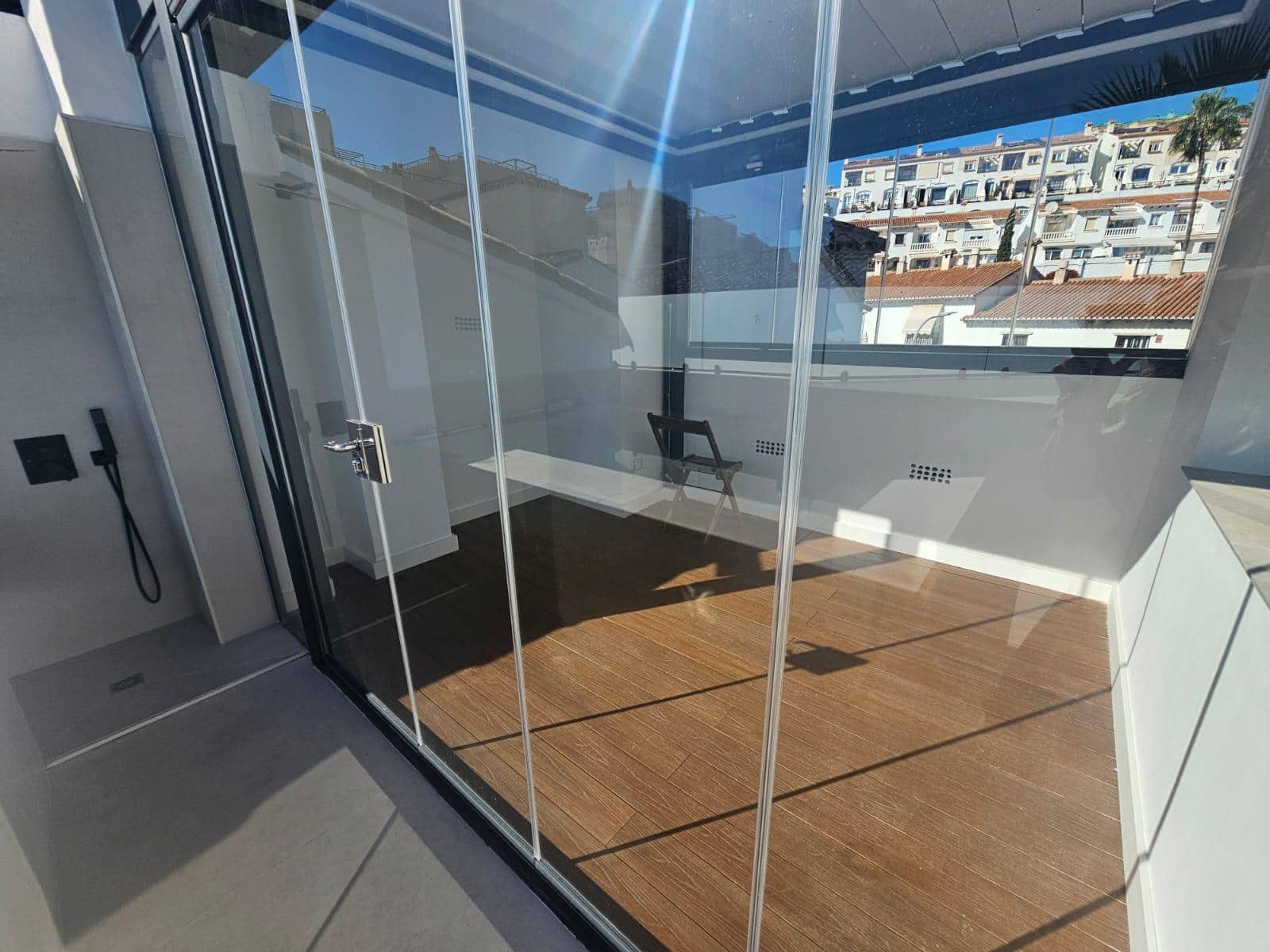3 quarto Moradia para arrendar em Torrequebrada com piscina garagem - 2 400 € (Ref: 9937345)