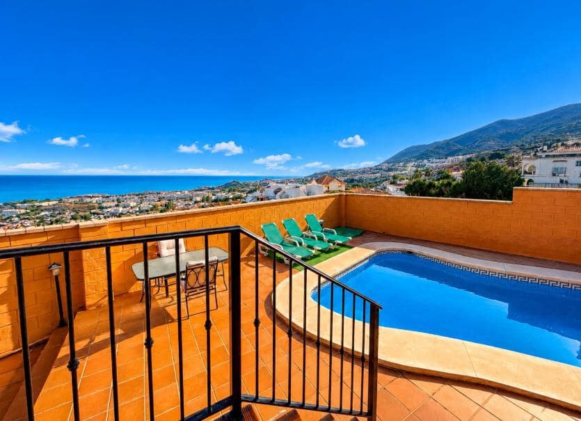 5 sovrum Villa till salu i Benalmadena med pool garage - 750 000 € (Ref: 9966002)
