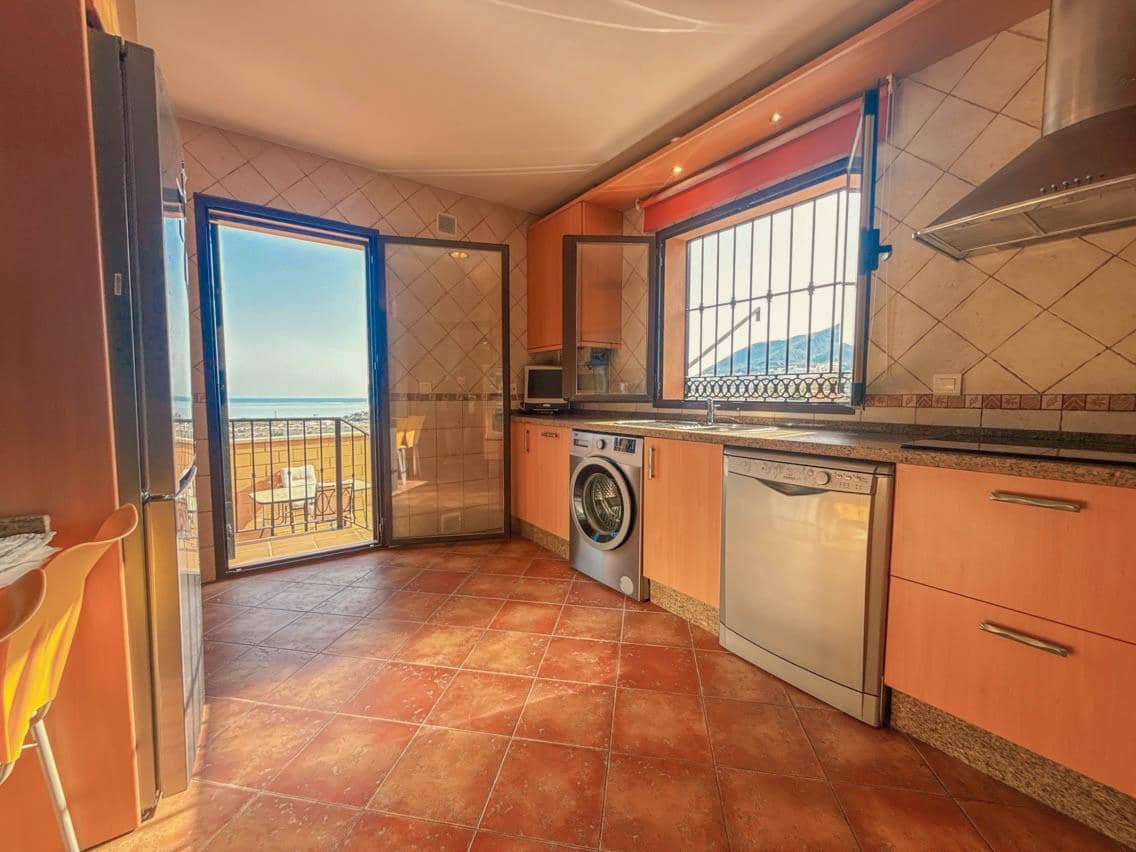 5 sovrum Villa till salu i Benalmadena med pool garage - 750 000 € (Ref: 9966002)
