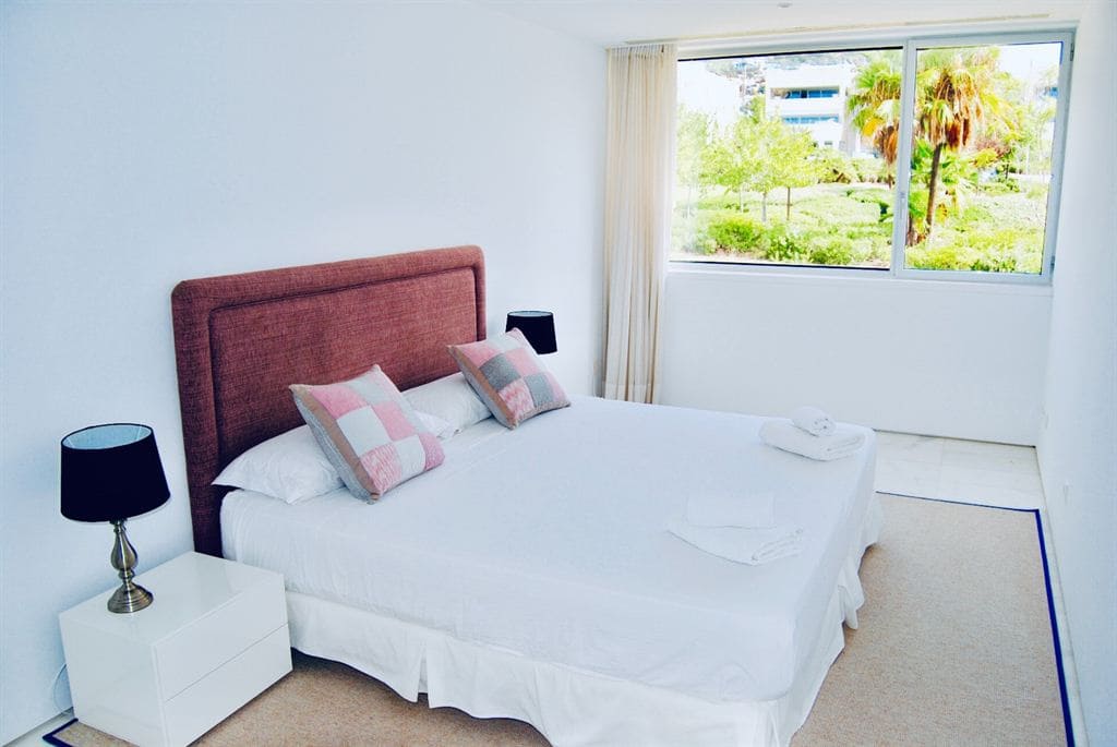 3 soverom Leilighet til salgs i Talamanca med svømmebasseng - € 4 000 000 (Ref: 4861235)