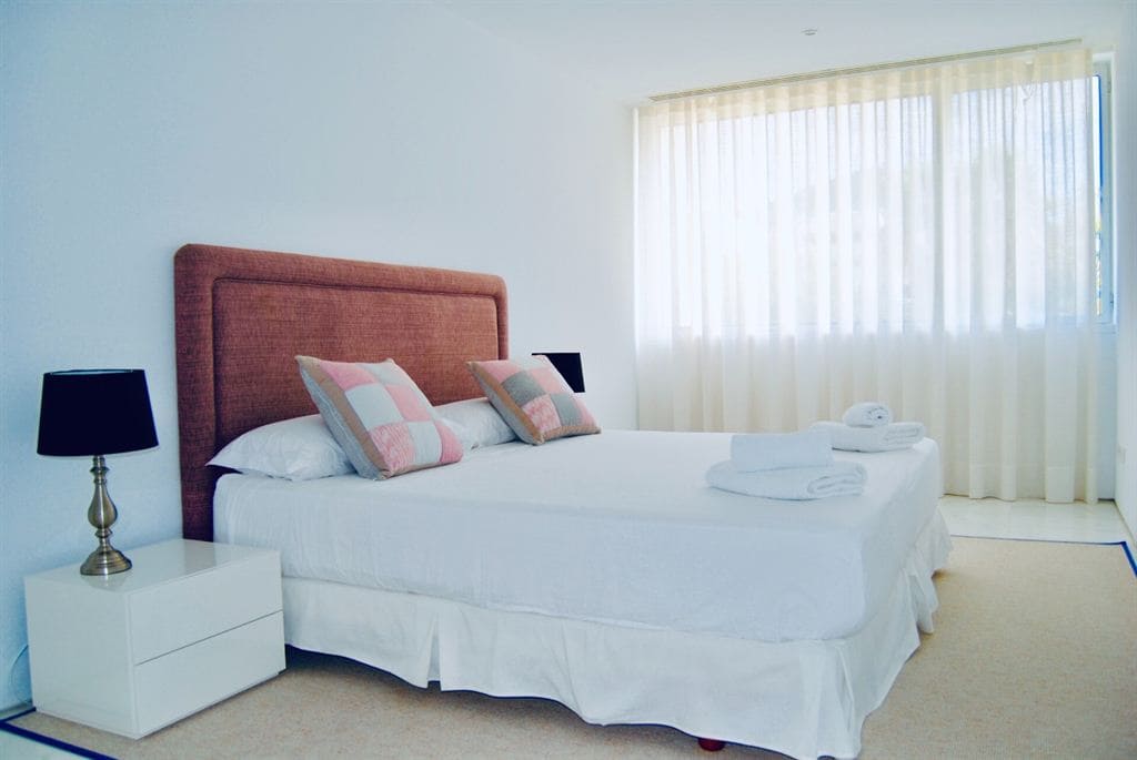 3 soverom Leilighet til salgs i Talamanca med svømmebasseng - € 4 000 000 (Ref: 4861235)