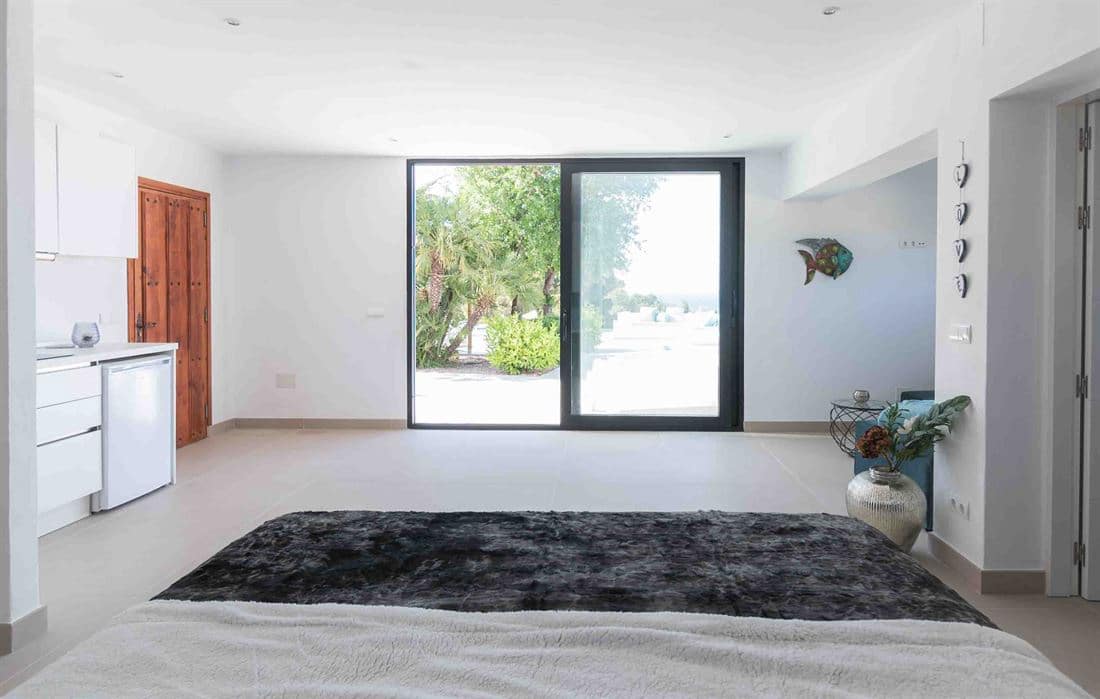 5 soveværelse Villa til salg i Cala Moli med swimmingpool - € 3.720.000 (Ref: 5518203)