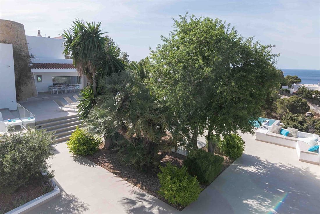 5 soveværelse Villa til salg i Cala Moli med swimmingpool - € 3.720.000 (Ref: 5518203)