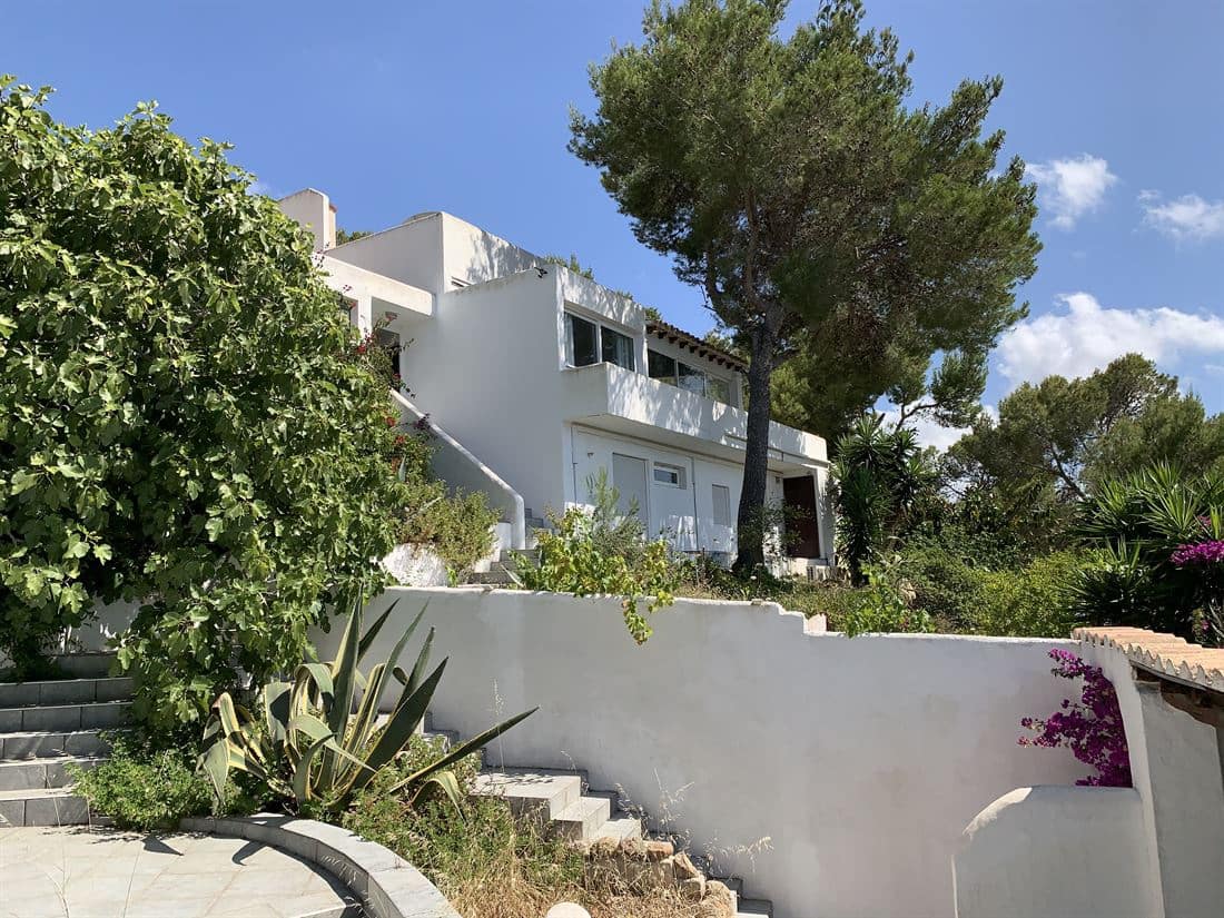 4 soveværelse Villa til salg i Cala Salada med swimmingpool garage - € 3.000.000 (Ref: 8002330)