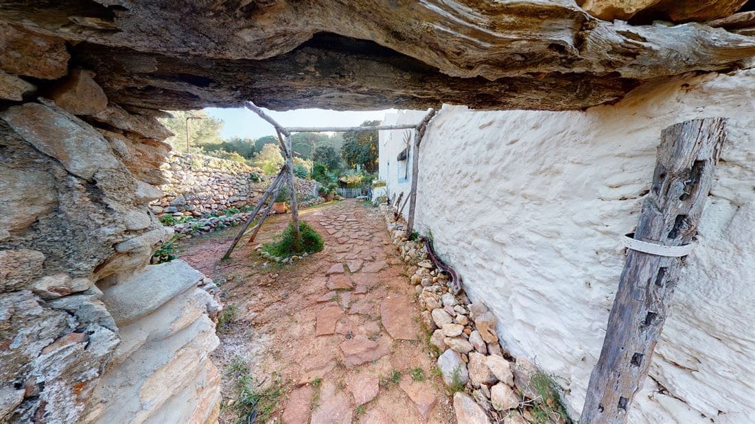 8 soveværelse Villa til salg i Sant Joan de Labritja med swimmingpool garage - € 7.000.000 (Ref: 8005292)