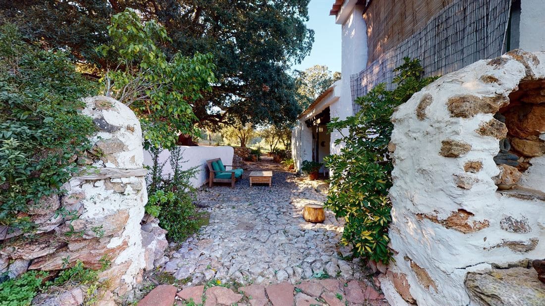 8 soveværelse Villa til salg i Sant Joan de Labritja med swimmingpool garage - € 7.000.000 (Ref: 8005292)