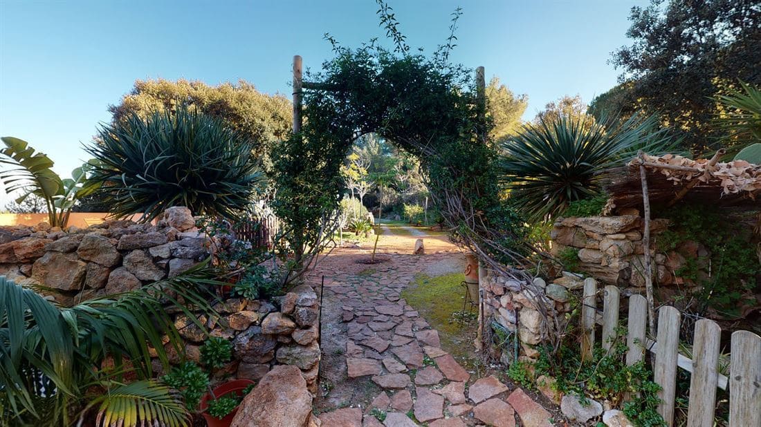 8 soveværelse Villa til salg i Sant Joan de Labritja med swimmingpool garage - € 7.000.000 (Ref: 8005292)