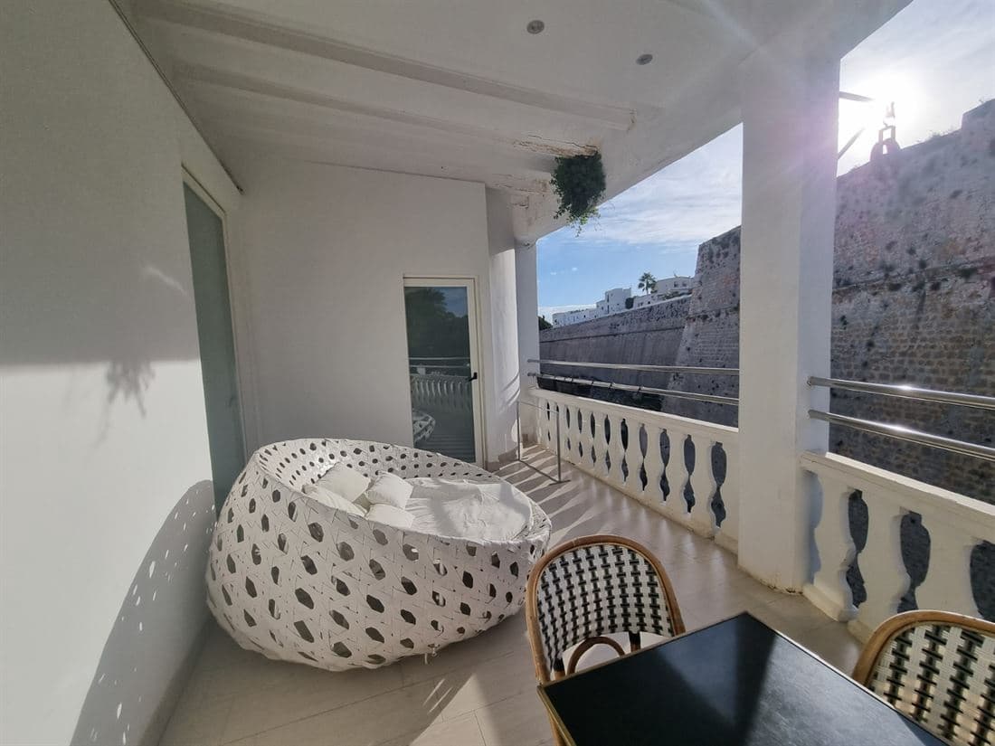 Apartment for sale in Ibiza / Eivissa town with pool garage - € 5,250,000 (Ref: 8008133)