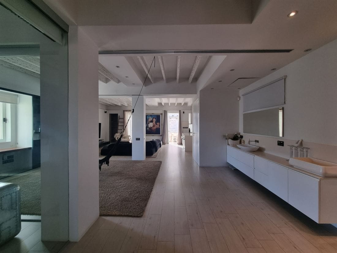 Apartment for sale in Ibiza / Eivissa town with pool garage - € 5,250,000 (Ref: 8008133)