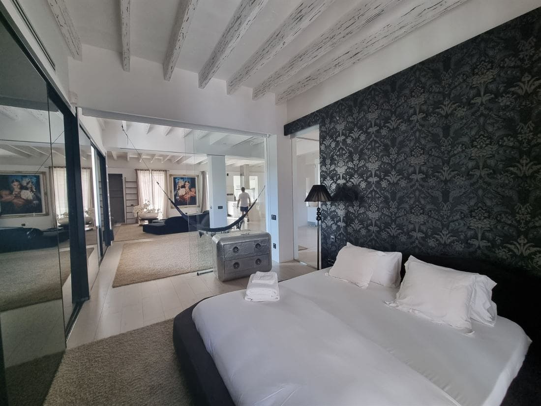 Apartment for sale in Ibiza / Eivissa town with pool garage - € 5,250,000 (Ref: 8008133)