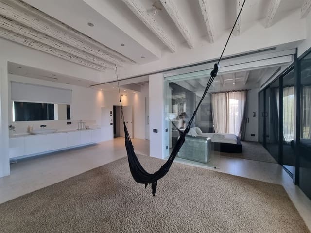 Appartement te koop in Ibiza dorp met zwembad garage - € 5.250.000 (Ref: 8008133)