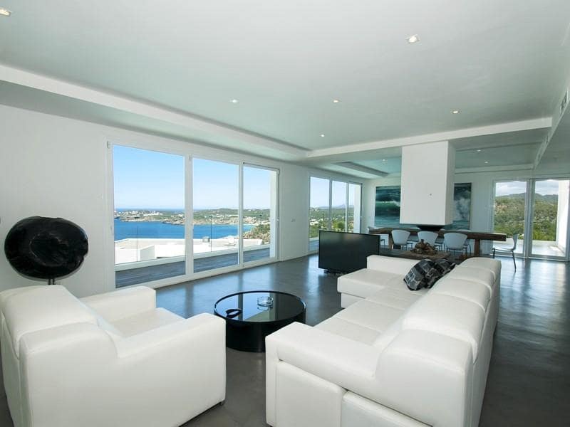 4 soveværelse Villa til salg i Cala Moli med swimmingpool garage - € 3.400.000 (Ref: 8008134)