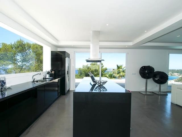 4 soveværelse Villa til salg i Cala Molí, San Jose / Sant Josep de Sa Talaia med swimmingpool garage - € 3.400.000 (Ref: 8008134)