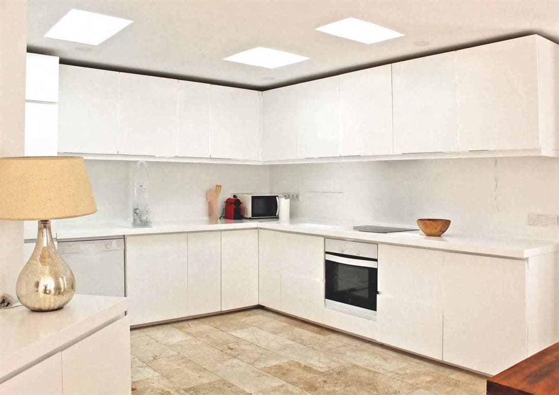 3 soverom Villa til salgs i Roca Llisa med svømmebasseng garasje - € 1 700 000 (Ref: 8011165)